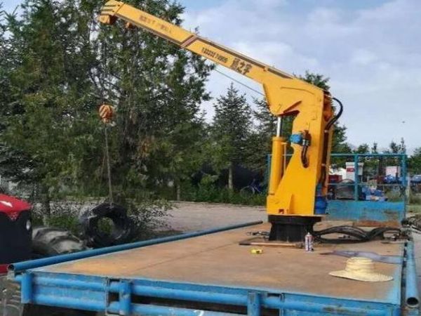 海宁市吊车出租电话_吊车出租经济实惠